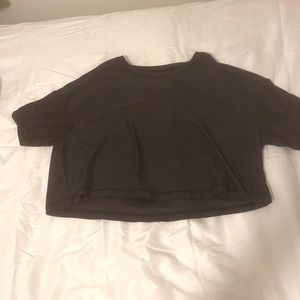 Old Navy Girls cropped t-shirt
